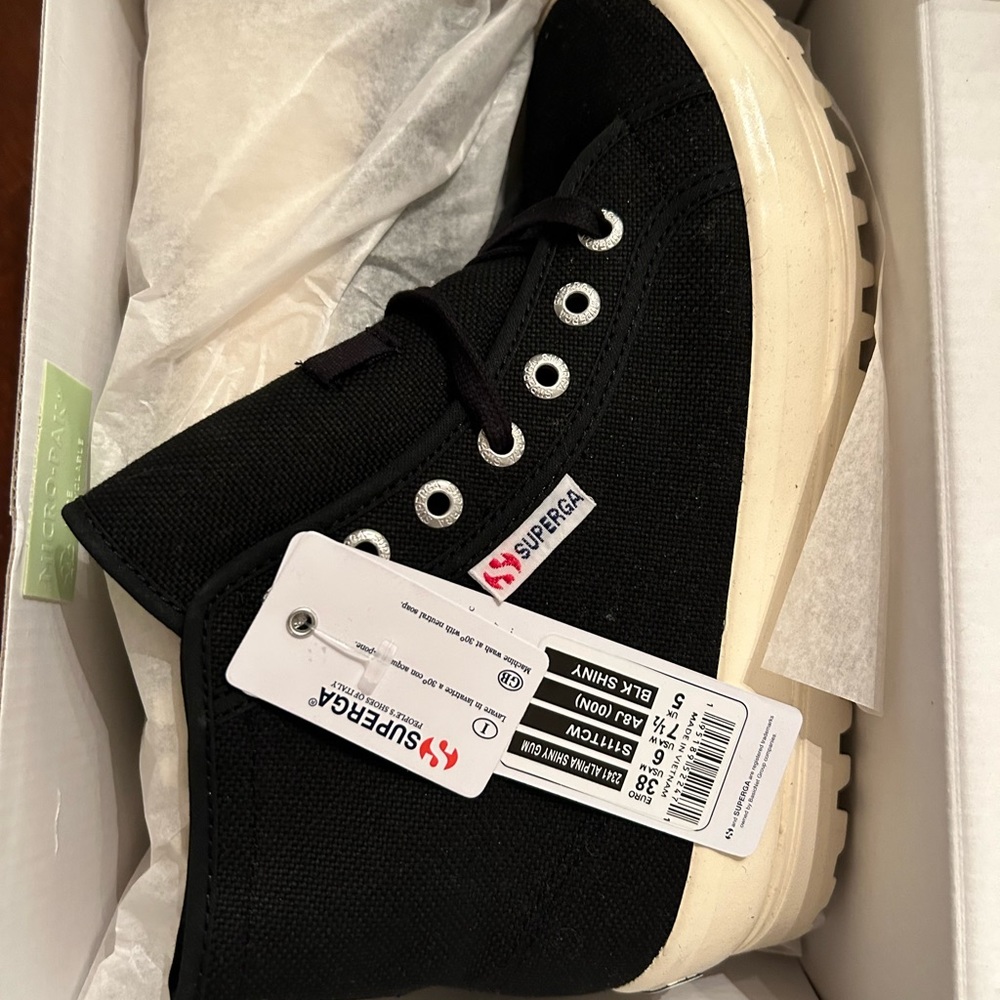 SUPER CUTE PLATFORM SUPERGA SNEAKERS